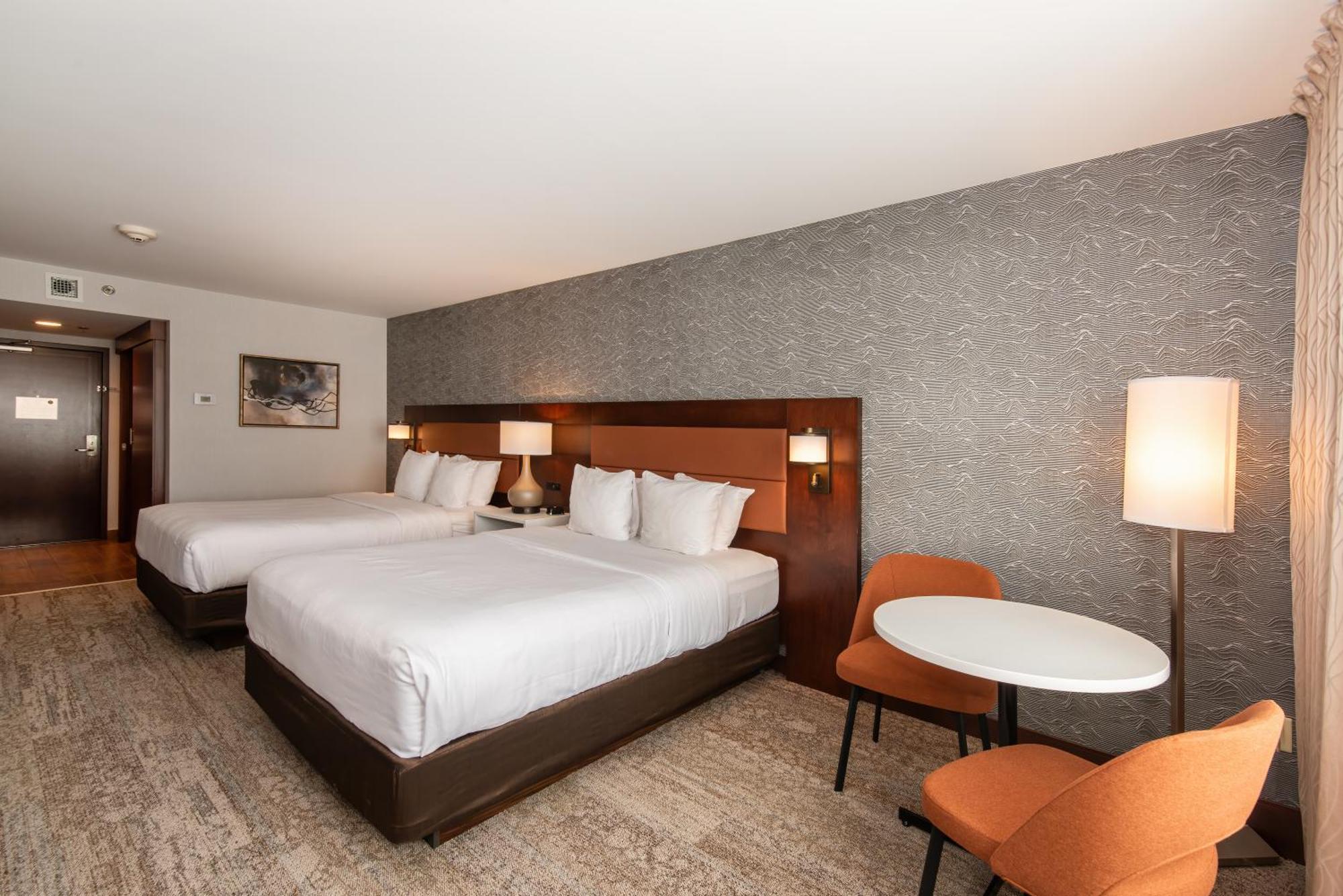 Quality Inn & Suites Val-d'Or Extérieur photo