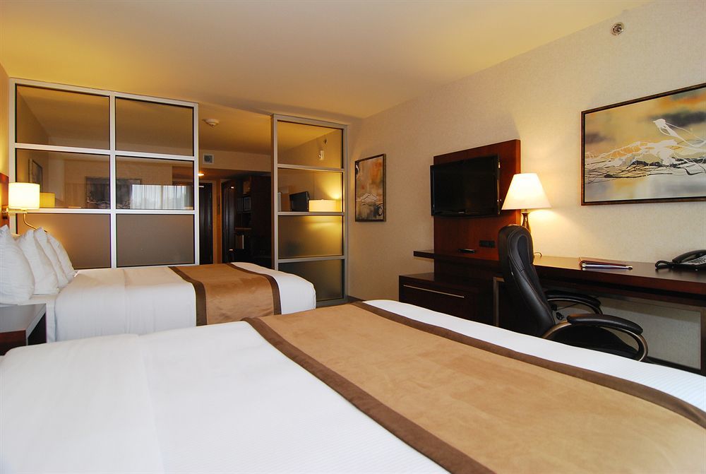Quality Inn & Suites Val-d'Or Chambre photo